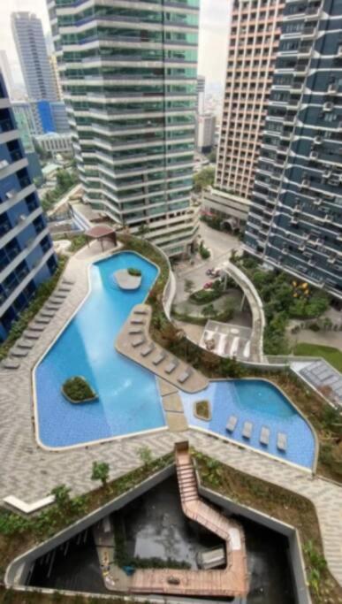 Great View 1 BR Condo in Makati near Trident Tower Manila Esterno foto
