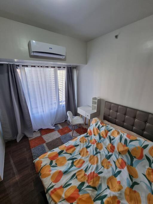 Great View 1 BR Condo in Makati near Trident Tower Manila Esterno foto